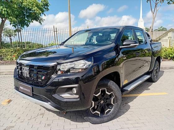 FIAT TITANO 2.2 TURBO DIESEL VOLCANO 4X4 AT6 FIAT TITANO 2.2 TURBO DIESEL VOLCANO 4X4 AT6